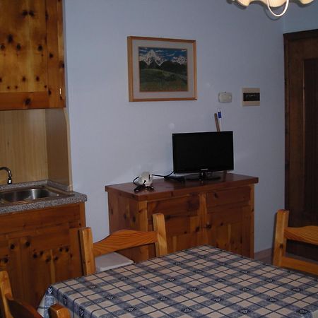 Residence Pian Del Vino Pradelle Eksteriør billede