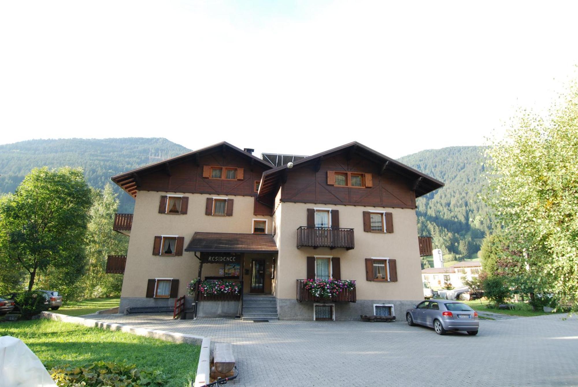 Residence Pian Del Vino Pradelle Eksteriør billede